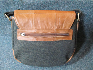 Preview: Ledertasche mit hellem Überwurf